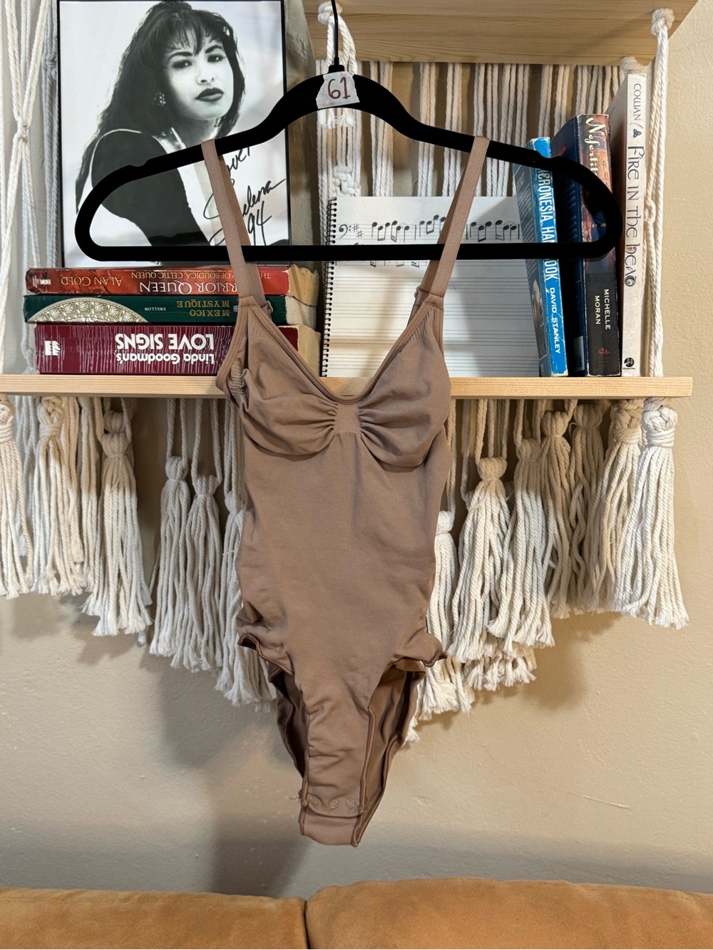 SKIMS Clay Seamless Sculpt Thong Bodysuit Size XS